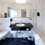 Weisses Kreuz Hotel 4*