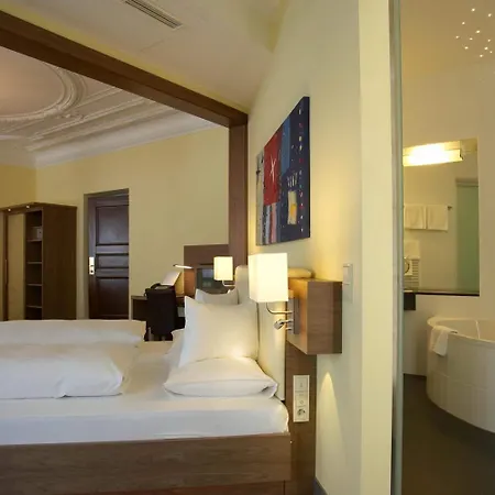 Weißes Kreuz Hotel 4*