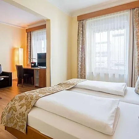 Weisses Kreuz فندق