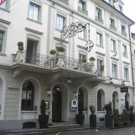 Weisses Kreuz Hotel 4*