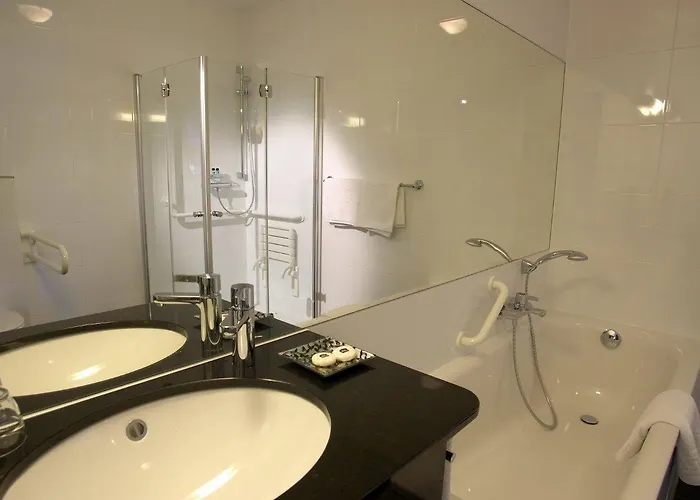 Hotel Weisses Kreuz 4*